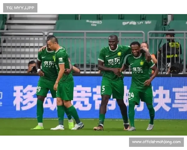 国安法比奥点球破门,射手王争夺白热化 国安法比奥点球破门,射手王争夺白热化